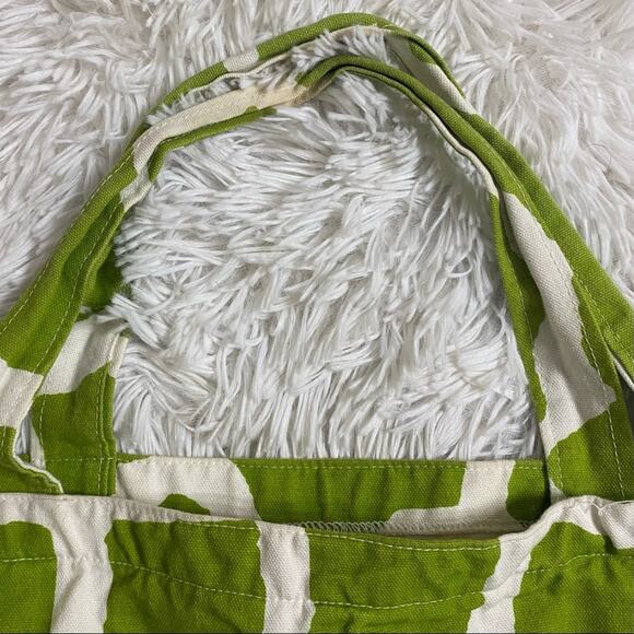 Monogram ‘T’ Giraffe Print Canvas Shopper Tote Bag - Picture 5 of 8